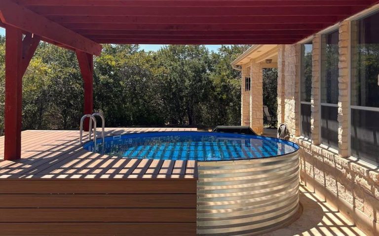 Ways to Protect Your Pool & Backyard from Mosquitoes